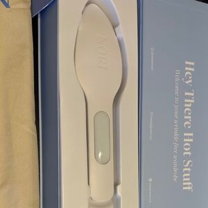 Nori Press Steam Iron